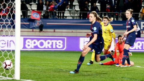 Maren Mjelde of Chelsea scores her sides first goal