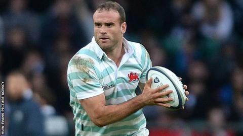 Jamie Roberts in action for Cambridge University