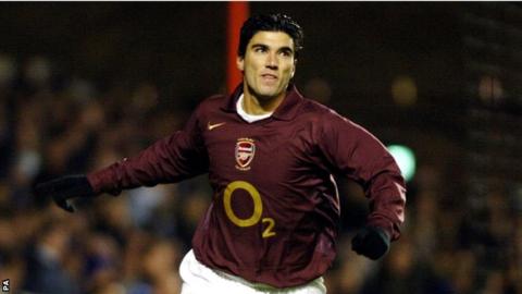 Former Arsenal star Jose Antonio Reyes dies in car accident aged 35