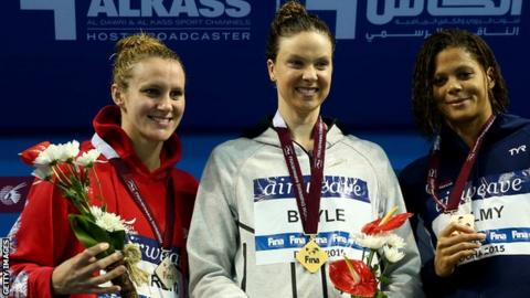 Jazz Carlin (L) won silver behind Lauren Boyle of New Zealand, with France's Coralie Balmy third