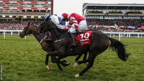 Total Recall edges up to Whisper before winning the Ladbrokes Trophy