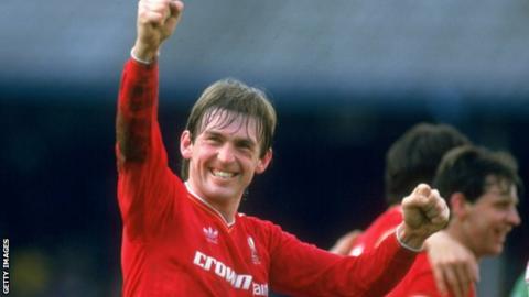 _98779368_kenny_dalglish_getty.jpg