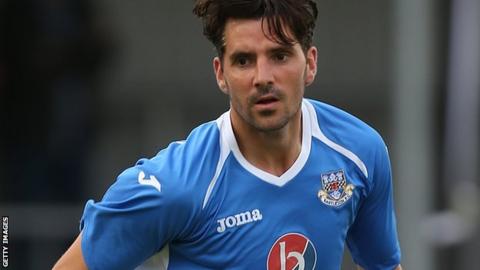 Ben Strevens in action for Eastleigh