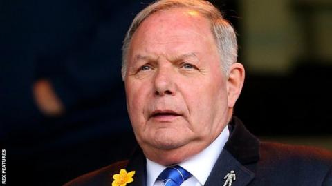 Barry Fry