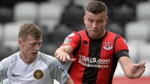 Carrick are looking to make it four wins in five games when they host Crusaders on Friday