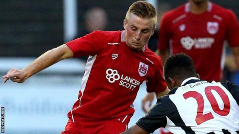 morrell joe bristol city loan sutton midfielder united sign appearance senior only made