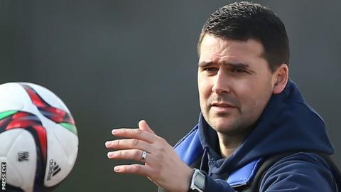 Linfield boss David Healy