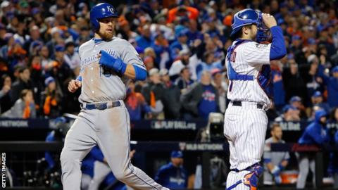 Ben Zobrist drew the Royals level at 3-3 and