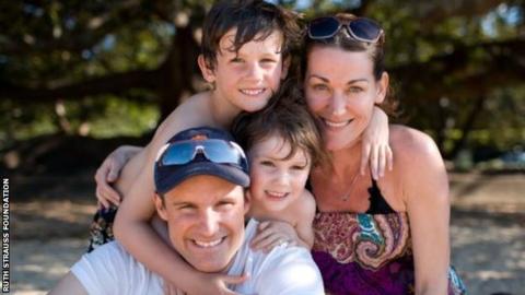 Ruth and Andrew Strauss with their children