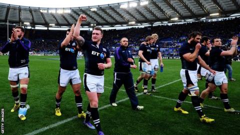 Scotland beat Italy 36-20 in Rome