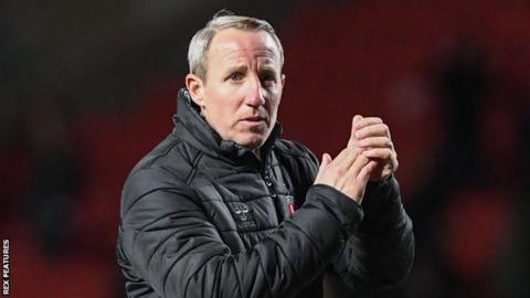 Charlton boss Lee Bowyer on the sidelines