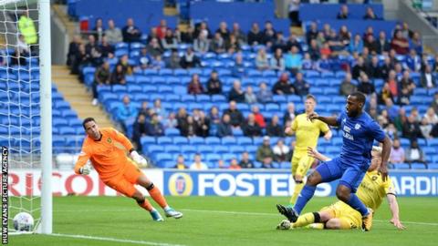 Junior Hoilett scores