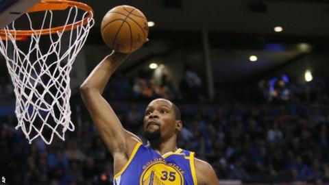 Kevin Durant scores for Golden State Warriors