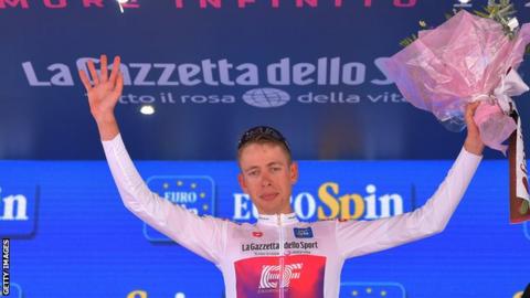 Benedetti wins stage; Polanc leads Giro