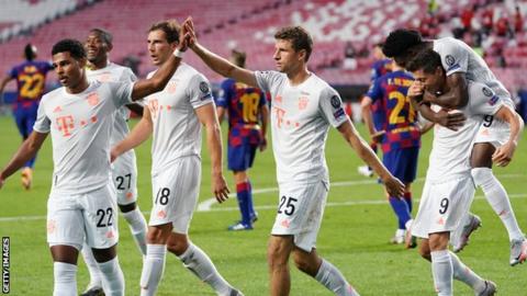 Bayern Munich players celebrate scoring against Barcelona