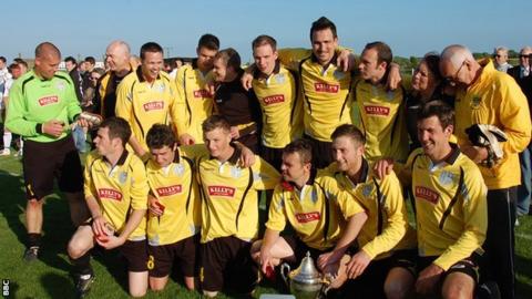 Bodmin Town celebrate a Cornwall Senior Cup win in 2011