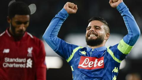 Lorenzo Insigne celebrates