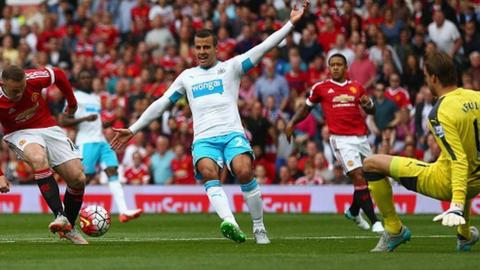 Manchester United v Newcastle