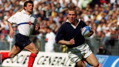 Glenn Metcalfe attacks for Scotland against France