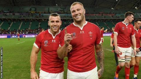 Gareth Davies and Ross Moriarty