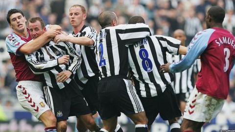 Newcastle's Lee Bowyer and Kieron Dyer