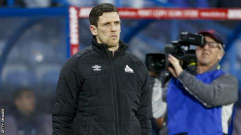 Huddersfield Town appoint Jan Siewert from Borussia Dortmund as new manager Huddersfield Town appoint Jan Siewert from Borussia Dortmund as new manager