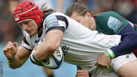 Bristol Bears' Harry Thacker in action