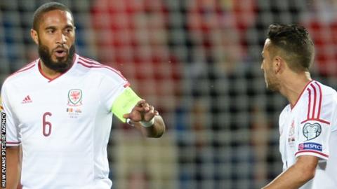 Ashley Williams (left) and Neil Taylor