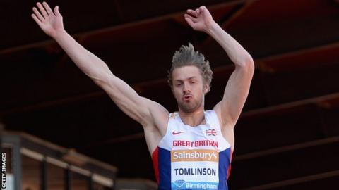 Chris Tomlinson