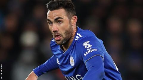 Vicente Iborra playing for Leicester