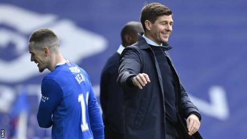 Ryan Kent and Steven Gerrard