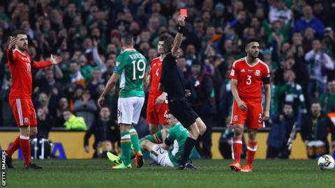 Republic Of Ireland 0 Wales Bbc Sport Wales Qualifying Hopes Take Another Hit