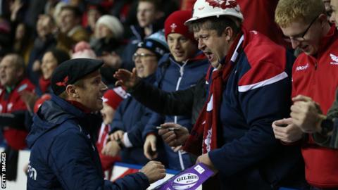 Brad Mooar with Scarlets fans