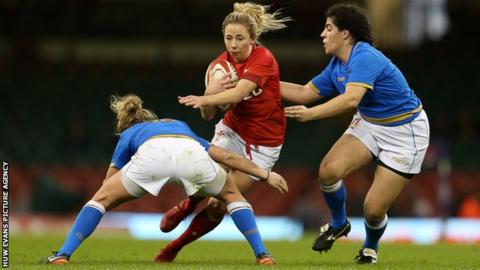 Bristol Bears fly-half Elinor Snowsill has won 48 caps for Wales