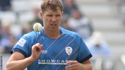 Matt Critchley in action for Derbyshire