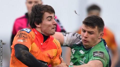 Rhodri Williams (left) in action for Scarlets in their defeat to Connacht in January 2016
