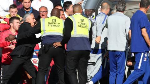 Jose Mourinho and Marco Ianni clash