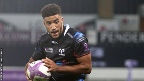 Keelan Giles