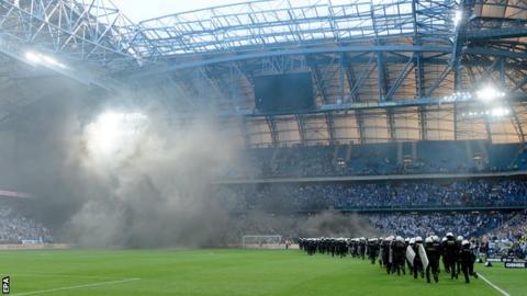 The game was abandoned in the 77th minute