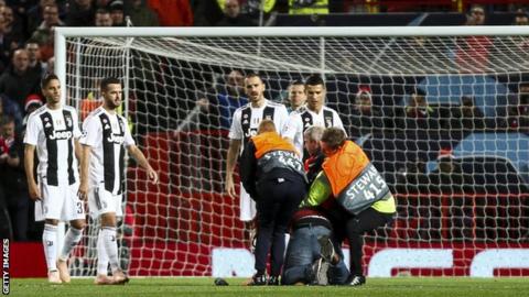 A number of fans attempted to reach Cristiano Ronaldo during the match