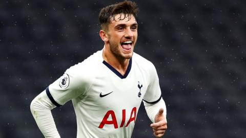 Troy Parrott in action for Tottenham's reserves