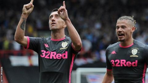Pablo Hernandez (left) celebrates