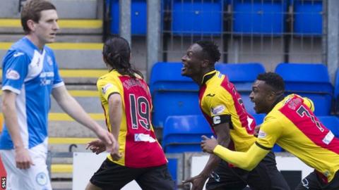 Partick Thistle celebrate Abdul Osman's winner