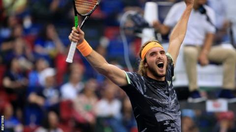 Stefanos Tsitsipas celebrates