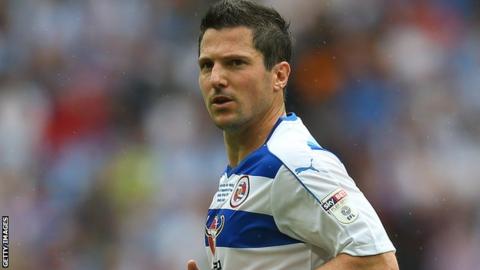 Yann Kermorgant in action for Reading