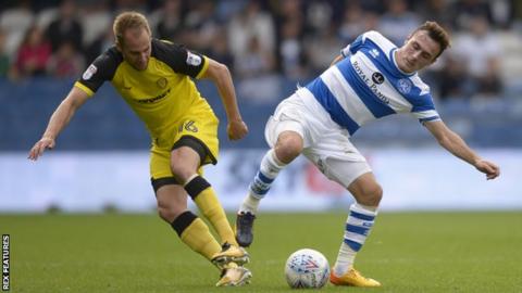 Luke Varney, Josh Scowen