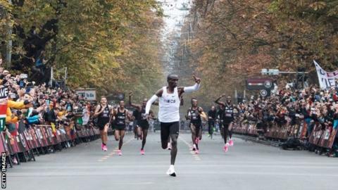 Eliud Kipchoge approaches the finish line during the Ineos 1:59 Challenge