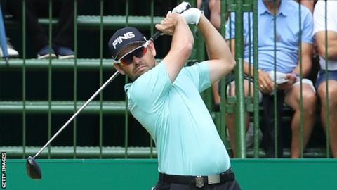 Louis Oosthuizen posted an eagle and five birdies in his second round