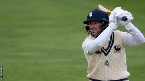 Darren Steven in action for Kent