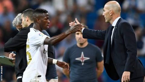 Real Madrid 2 0 Osasuna Zinedine Zidane S Side Go Top Of Table